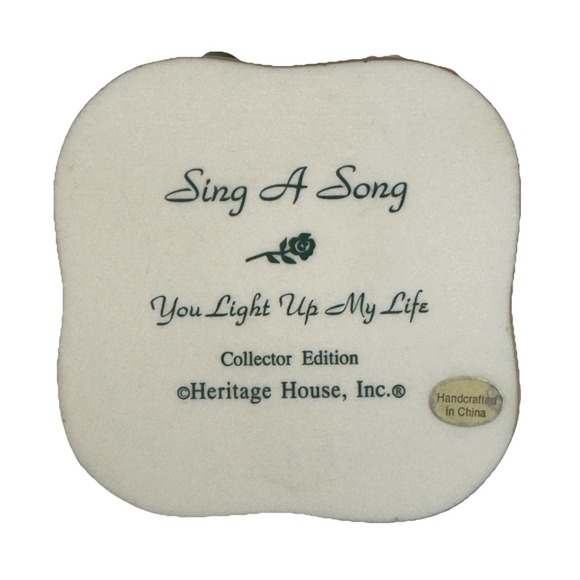 Heritage House Trinket Music Box Sing A Song Cardinal‎ Bird You Light Up My Life - Picture 10 of 12